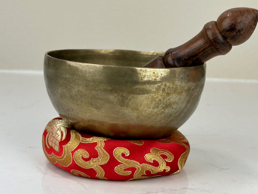 4.8 inch Melodious Singing Bowl With Free Cushion and Wooden Mallet