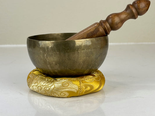 4.8 inch Melodious Singing Bowl With Free Cushion and Wooden Mallet