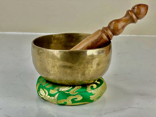 4.8 inch Melodious Singing Bowl With Free Cushion and Wooden Mallet